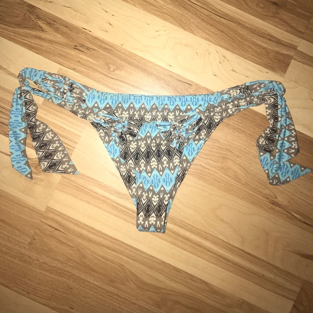 Frankie’s Bikini Bottoms